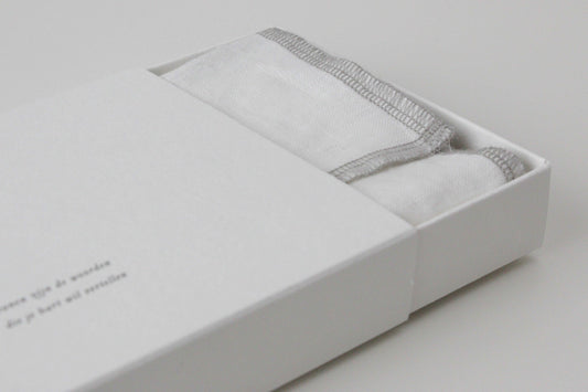 zakdoek in een doosje